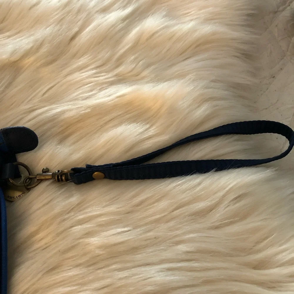 Travelon blue nylon wristlet wallet